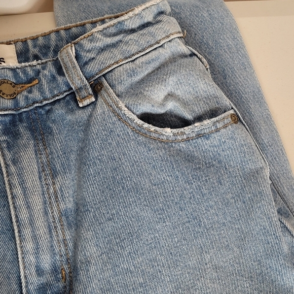 Rolla's High Rise Slim Dusters Distressed Mid-Weight Denim Ankle Jean - Size 25 - Picture 5 of 16